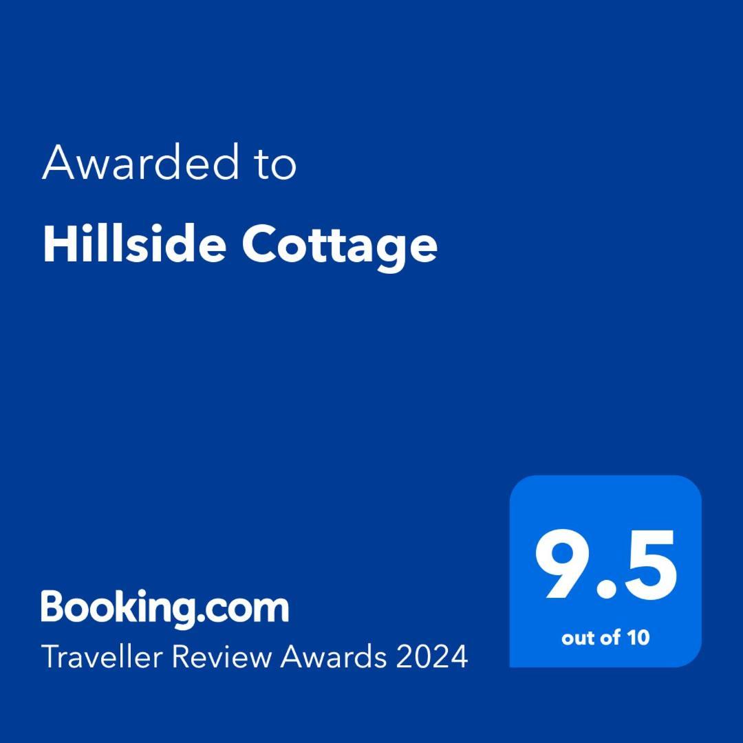 Hillside Cottage เพรสตาติน ภายนอก รูปภาพ